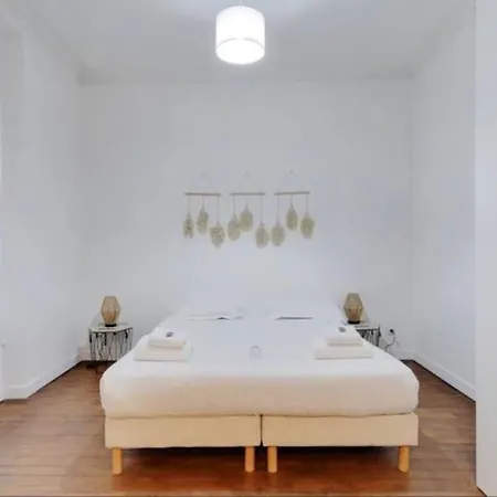 Magnifique 18 Apartamento