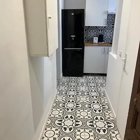 Apartment Magnifique 18 Paris